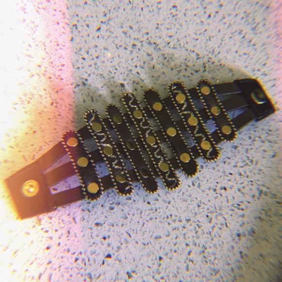 Bracelet - Picture 2 of 4